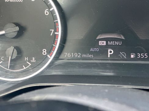 Used 2023 Nissan Pathfinder SL AWD/4WD image 31