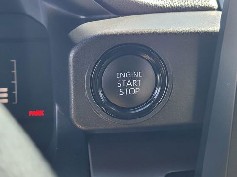 Used 2024 Toyota Tacoma SR5 AWD/4WD image 17