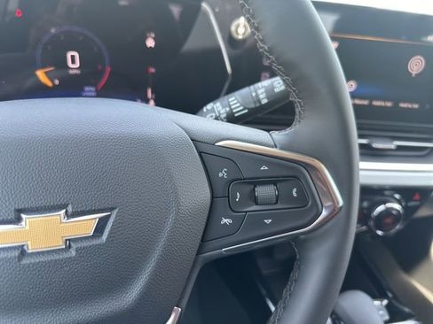 New 2026 Chevrolet Trax LT w/ Driver Confidence Package FWD image 17