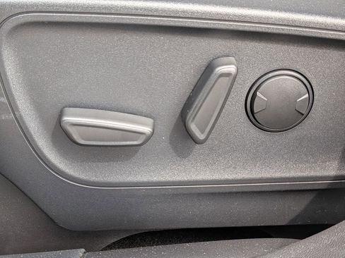 New 2026 Ford Escape SE image 21