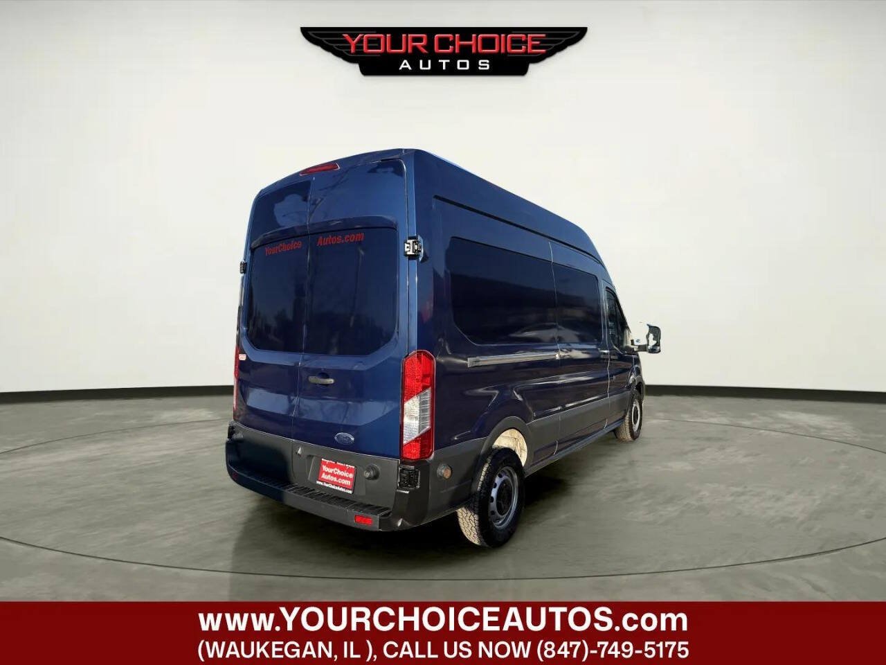 Used 2017 Ford Transit 250 148 High Roof RWD image 5