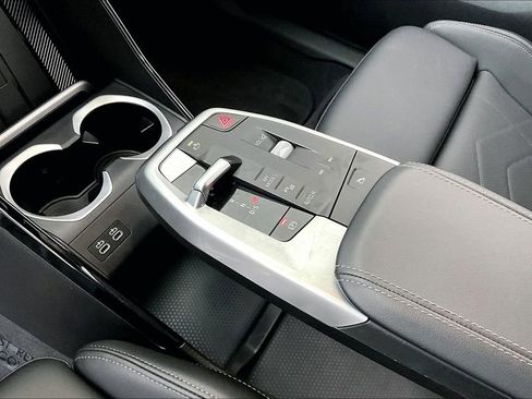 Used 2025 BMW X1 xDrive28i image 17