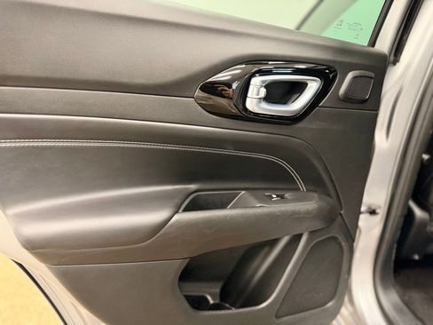 Used 2022 Jeep Compass High Altitude image 24