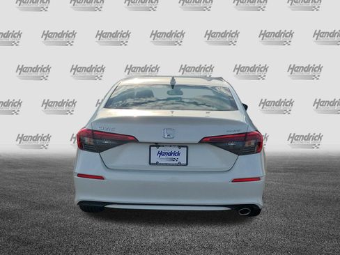 Used 2024 Honda Civic Sport image 6