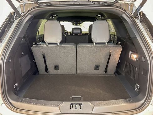 New 2026 Ford Explorer ST-Line AWD/4WD image 13