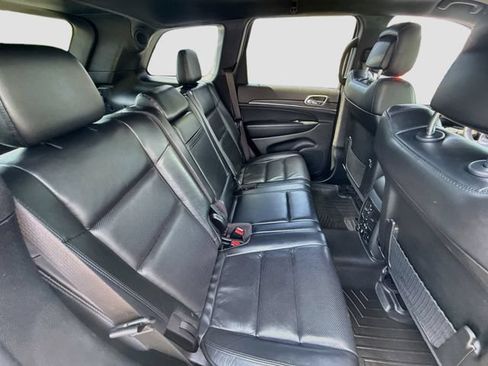 Used 2018 Jeep Grand Cherokee Limited w/ Luxury Group II AWD/4WD image 35