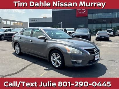 Used 2015 Nissan Altima 2.5 SL w/ Technology Package