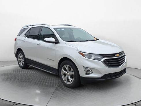 Used 2018 Chevrolet Equinox LT w/ Sun & Infotainment Package AWD/4WD image 7