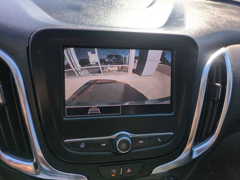 Used 2024 Chevrolet Equinox LT AWD/4WD image 20