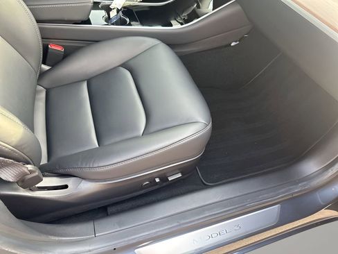 Used 2020 Tesla Model 3 Performance image 14