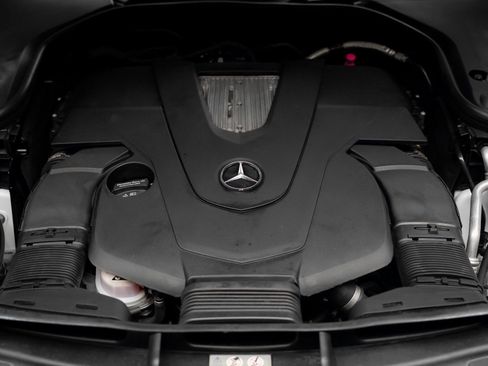 Used 2019 Mercedes-Benz E 450 4MATIC Cabriolet image 78