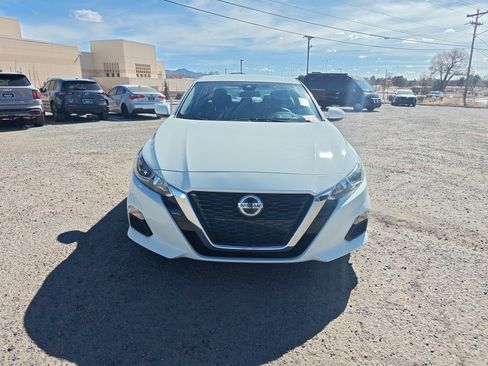 Used 2021 Nissan Altima 2.5 S image 2