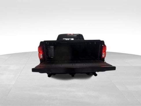 Used 2018 Chevrolet Silverado 1500 LTZ Z71 w/ LTZ Plus Package AWD/4WD image 10