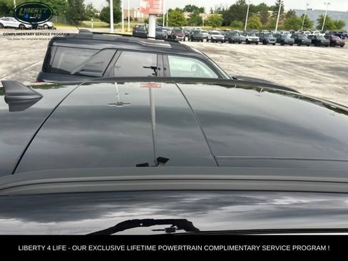Used 2022 Ford Escape Titanium w/ Class II Trailer Tow Package AWD/4WD image 11