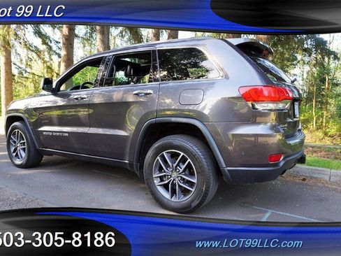 Used 2018 Jeep Grand Cherokee Limited AWD/4WD image 11