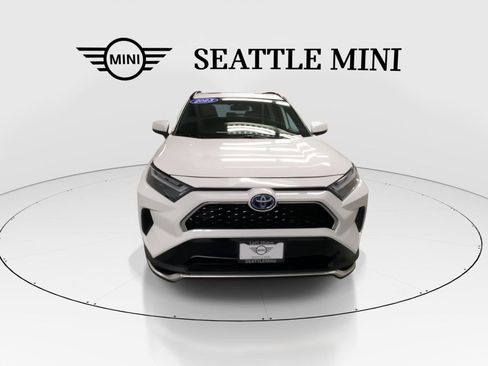 Used 2023 Toyota RAV4 SE w/ Weather & Moonroof Package AWD/4WD image 3