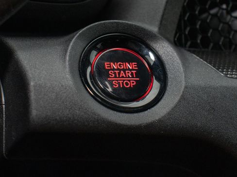 Certified 2025 Honda CR-V EX image 31