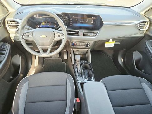 New 2026 Chevrolet TrailBlazer LS w/ LS Convenience Package FWD image 9