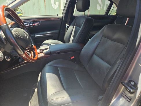 Used 2013 Mercedes-Benz S 550 4MATIC image 11