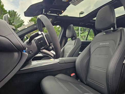 New 2026 Mercedes-Benz E 53 AMG e 4MATIC Wagon image 14