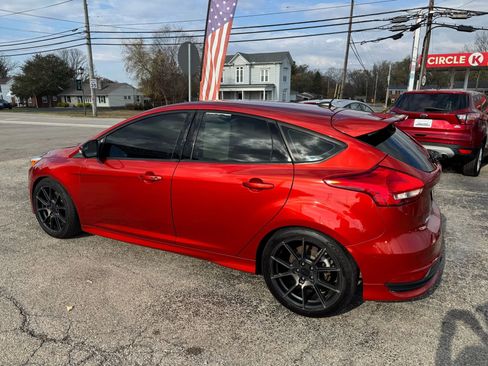Used 2018 Ford Focus ST image 8