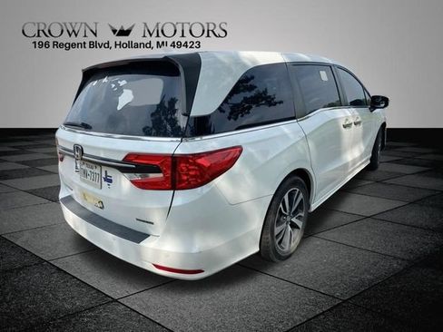 Used 2022 Honda Odyssey Touring image 10