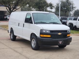 New 2025 Chevrolet Express 2500 w/ Driver Convenience Package video 2