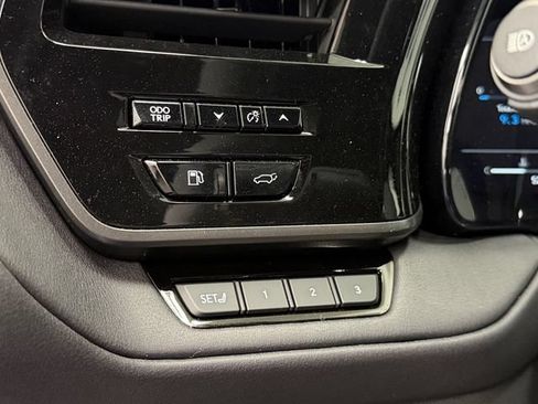 New 2026 Lexus TX 500h AWD image 19