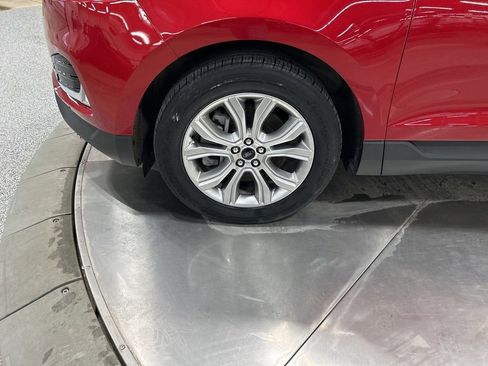 Certified 2024 Ford Edge Titanium AWD/4WD image 32