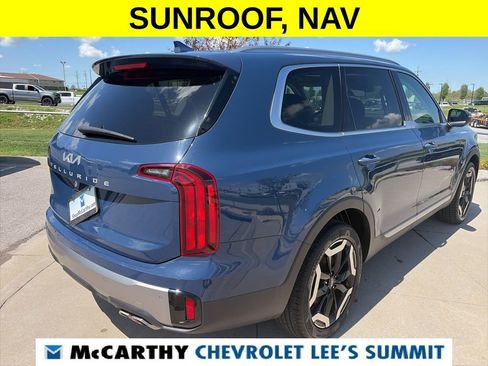 Used 2025 Kia Telluride S FWD image 8