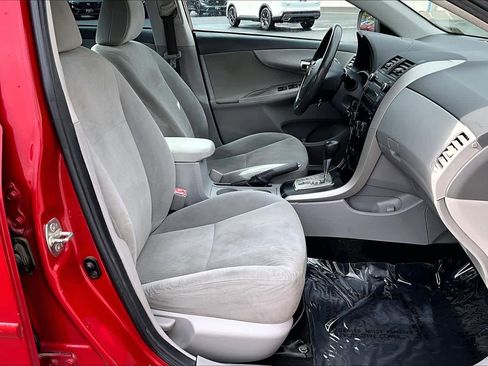 Used 2010 Toyota Corolla image 8