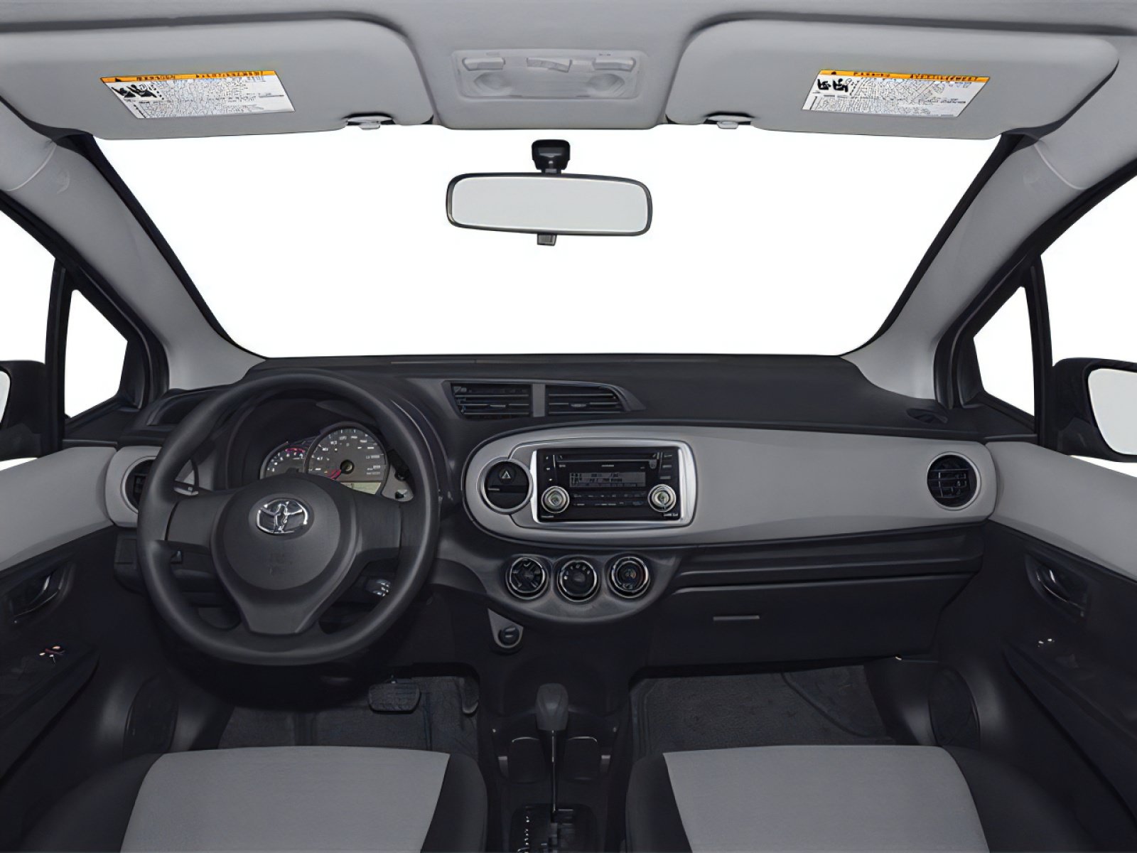 Used 2014 Toyota Yaris L FWD image 5