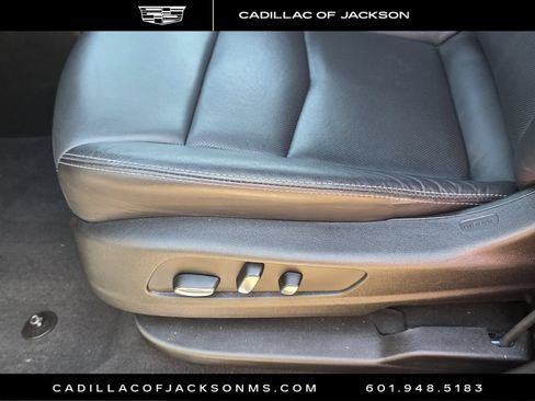 Certified 2025 Cadillac XT5 Premium Luxury FWD image 18
