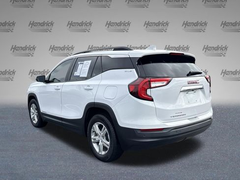 Used 2023 GMC Terrain SLE w/ Driver Convenience Package FWD image 8