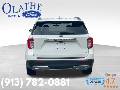 Used 2024 Ford Explorer XLT w/ Equipment Group 202A AWD/4WD image 4