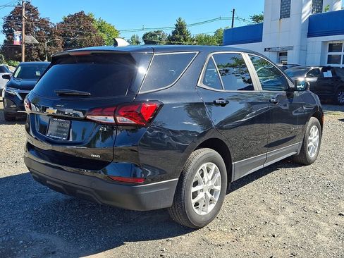 Certified 2024 Chevrolet Equinox LS w/ LS Convenience Package AWD/4WD image 8