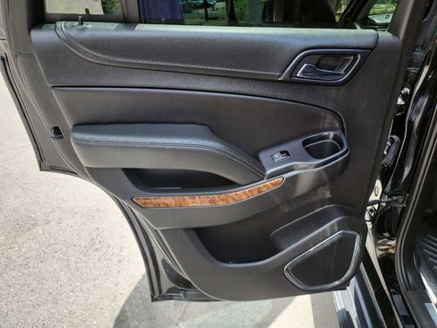 Used 2018 Chevrolet Tahoe Premier RWD image 29