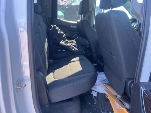 Used 2022 GMC Sierra 1500 Elevation image 18