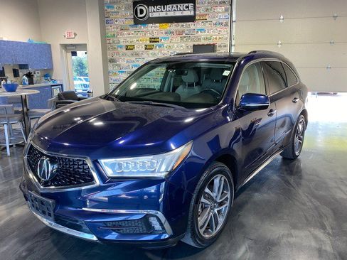 Used 2017 Acura MDX SH-AWD image 3