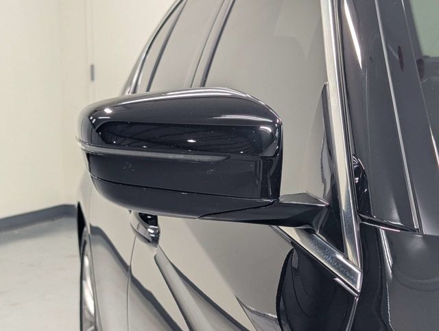 Used 2023 BMW 530i w/ Convenience Package RWD image 30