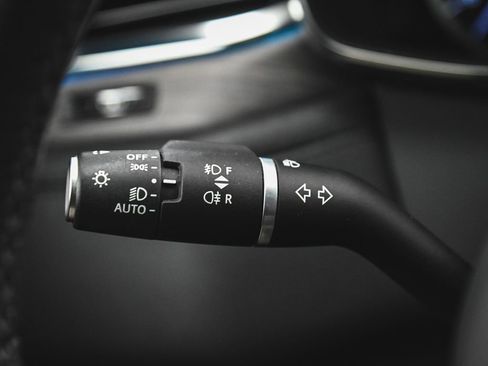 Used 2023 Jaguar F-PACE S AWD/4WD image 28