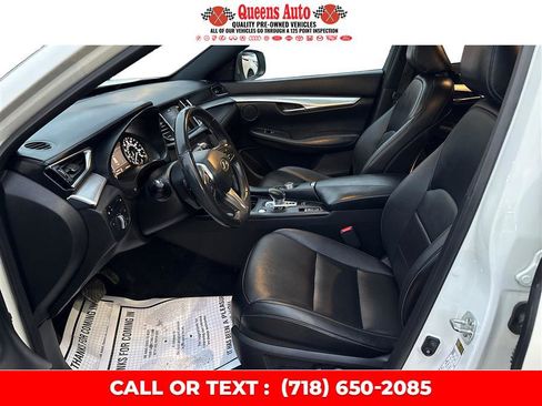 Used 2021 INFINITI QX50 Luxe w/ Appearance Package image 10