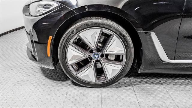Used 2023 BMW i4 eDrive35 RWD image 39