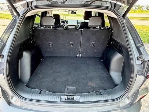 Used 2025 Ford Escape Platinum AWD/4WD image 12