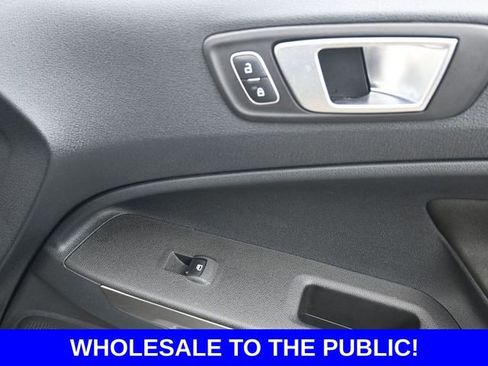 Used 2018 Ford EcoSport SE w/ SE Convenience Package image 15