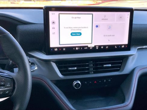 Used 2025 Ford Explorer ST-Line image 7