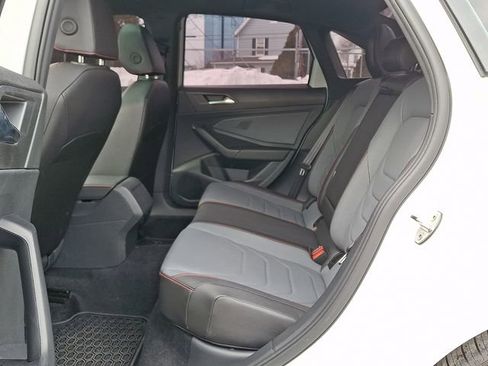 Certified 2025 Volkswagen Jetta GLI Autobahn image 10