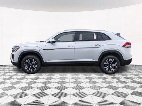 New 2026 Volkswagen Atlas Cross Sport SE image 9