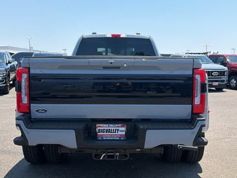 New 2026 Ford F350 Platinum AWD/4WD image 4