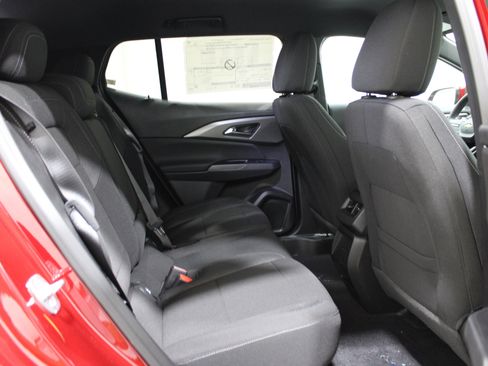 New 2026 Chevrolet Equinox EV LT image 28